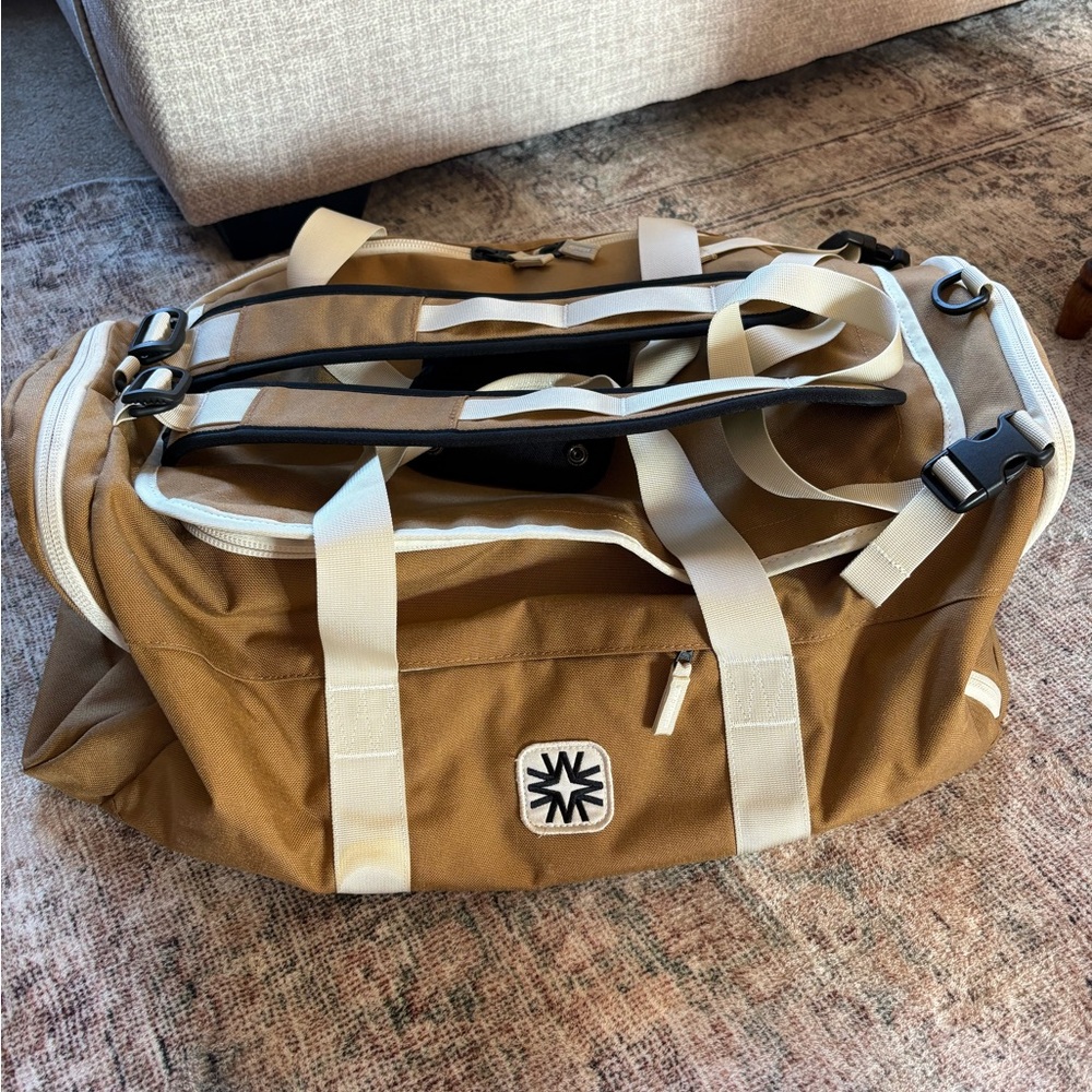 Walker goods valley duffel